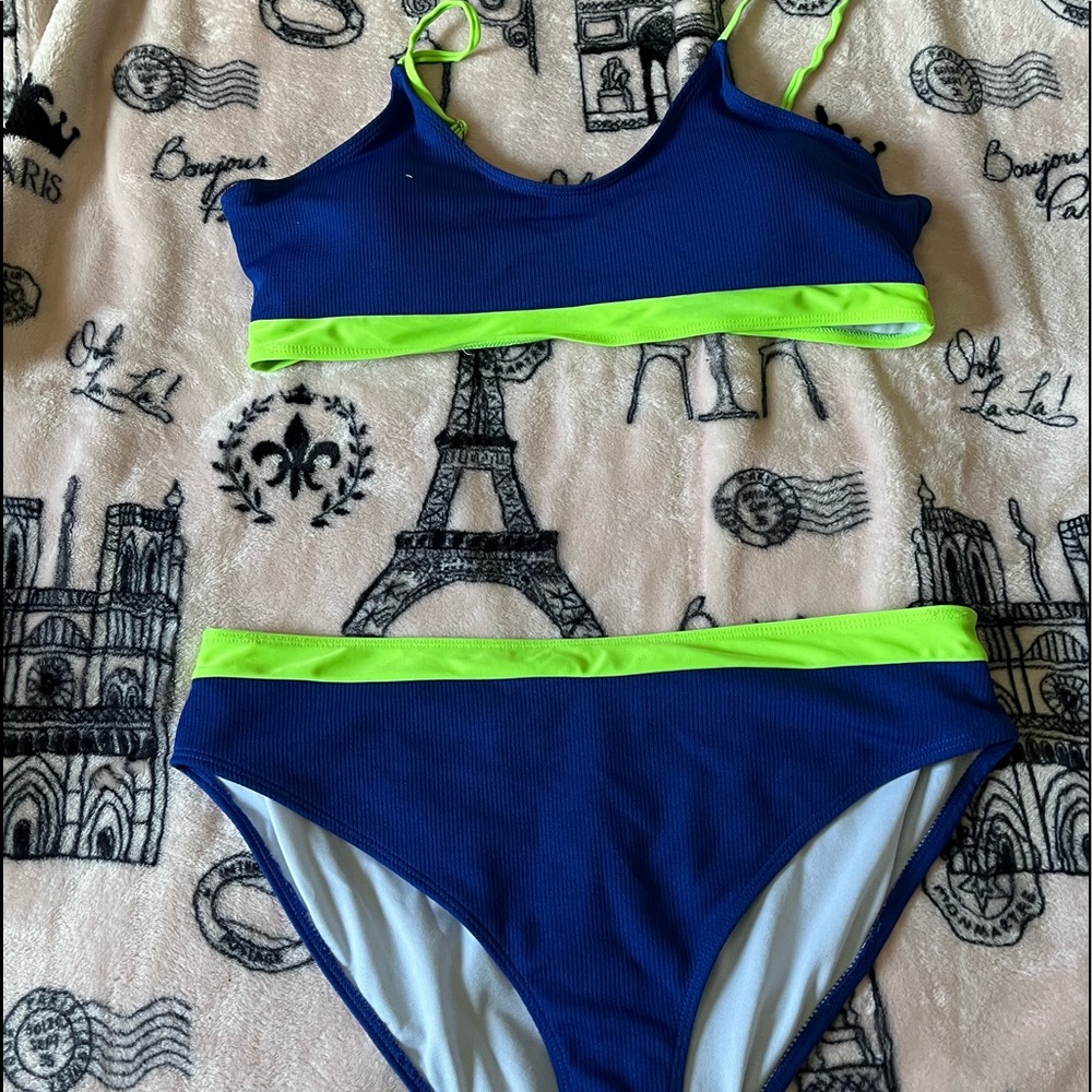 Woman’s plus bathing suit